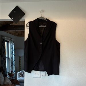 Studio by Torrid 3 button up dressy vest